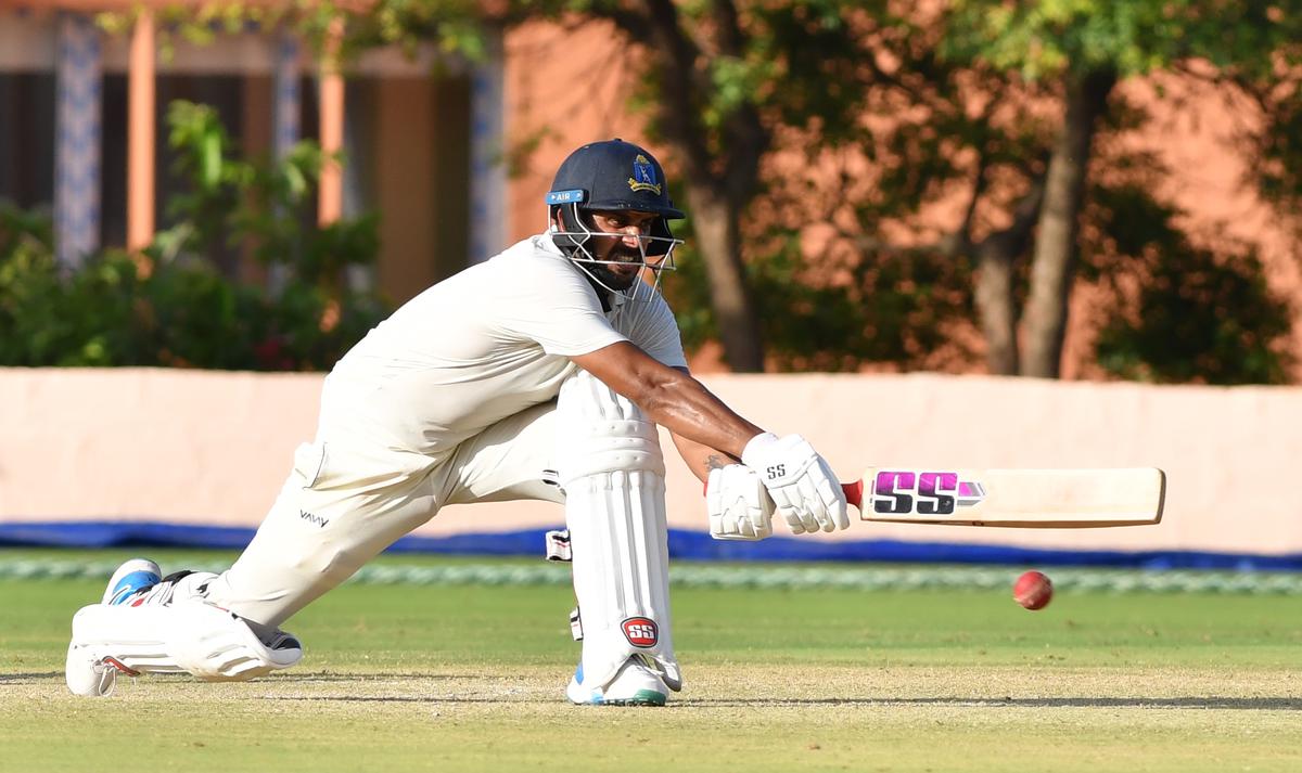 Great servant: Bengal veteran Manoj Tiwary has so far played 141 first-class matches, scoring 9908 runs at an average of 48.56 with 29 centuries and 45 half-centuries.