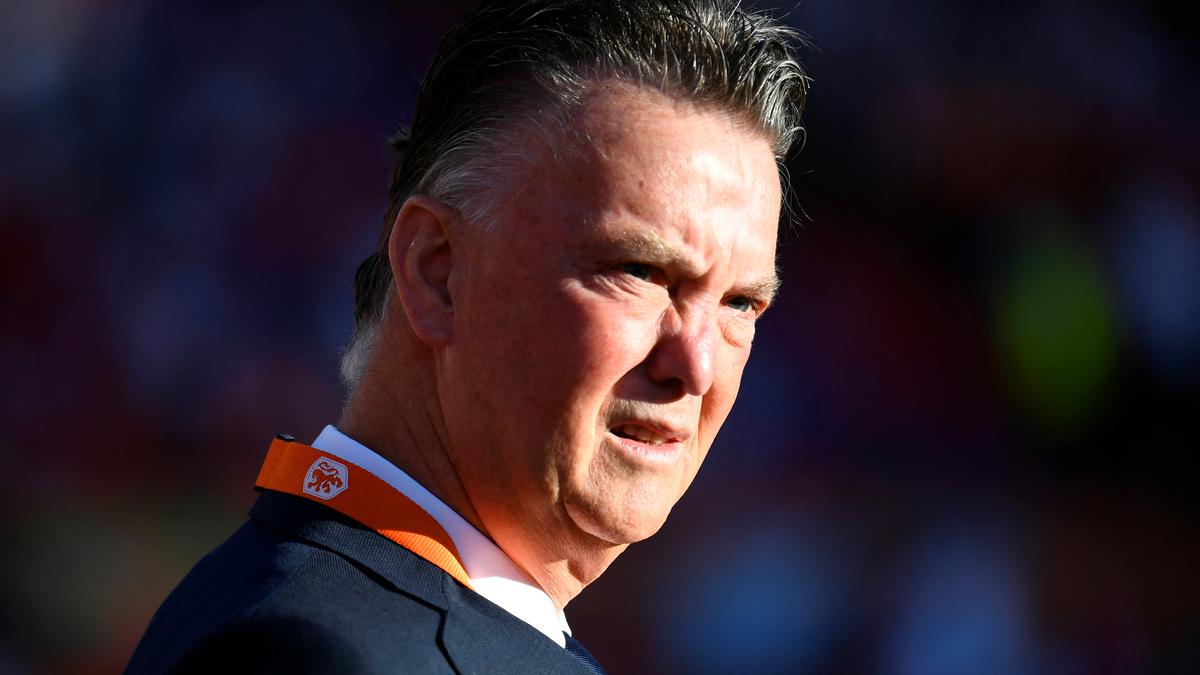 Dutch coach Van Gaal goes in search of ‘penalty killer’ for 2022 Qatar World Cup