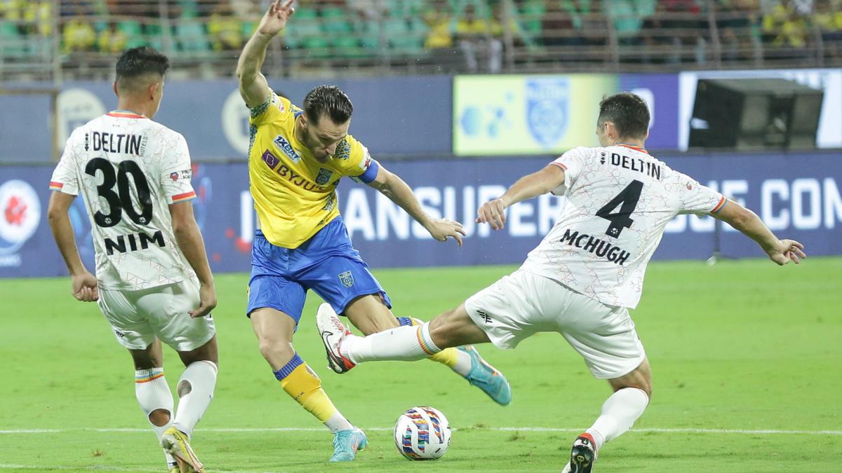 ISL 2023-24: Diamantakos strikes twice as Blasters pull off stunning comeback win