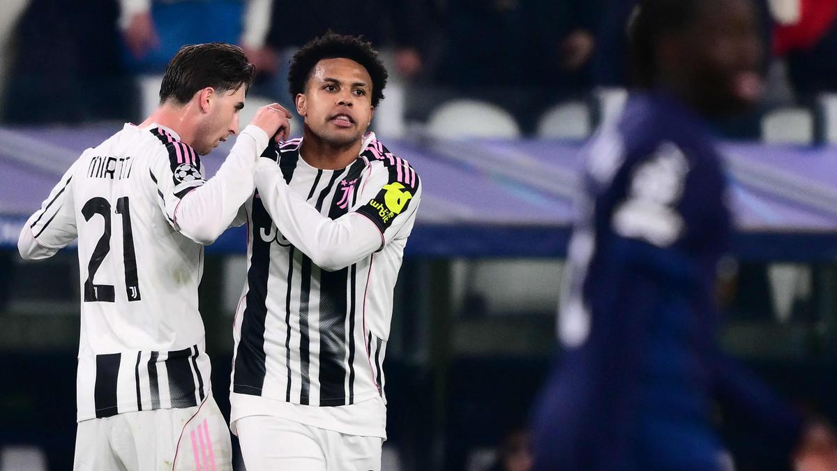 Liga dos Campeões 2025-26: Juventus enfrenta Paphos; Benfica de Mourinho surpreende Nápoles de Conte