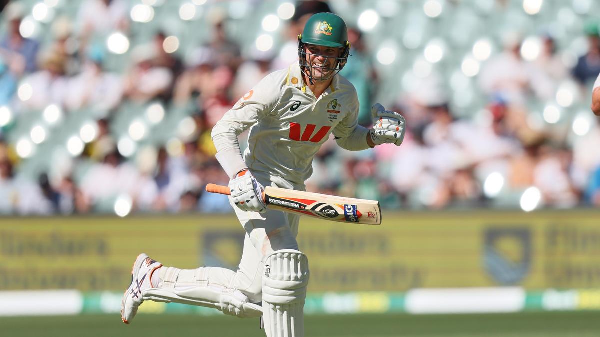 AUS vs ENG, 3rd Test: Carey pays tribute to late father after home Ashes century