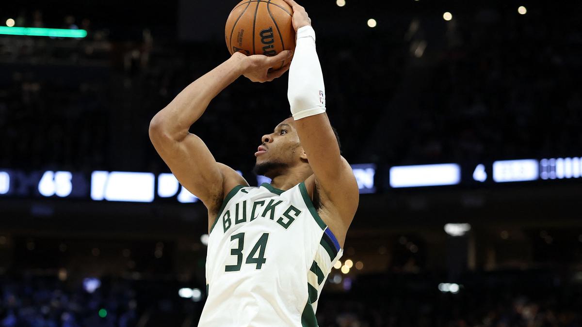 NBA All-Star Game: Giannis and Jokic lead voting, LeBron James well behind