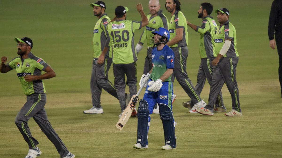 Lahore Qalandars beats Multan Sultans to reach its first PSL final