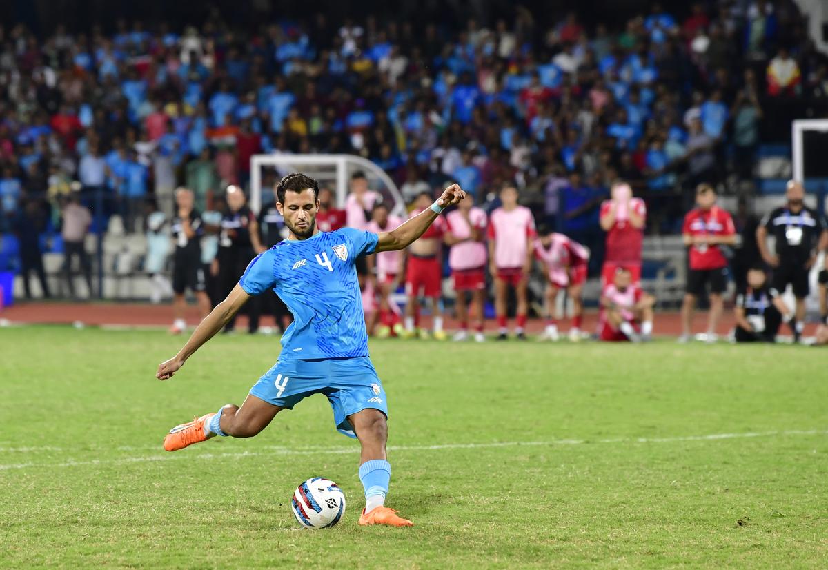 Anwar Ali in action for India during the SAFF Championship 2023 football semifinal match between India and Lebanon.
