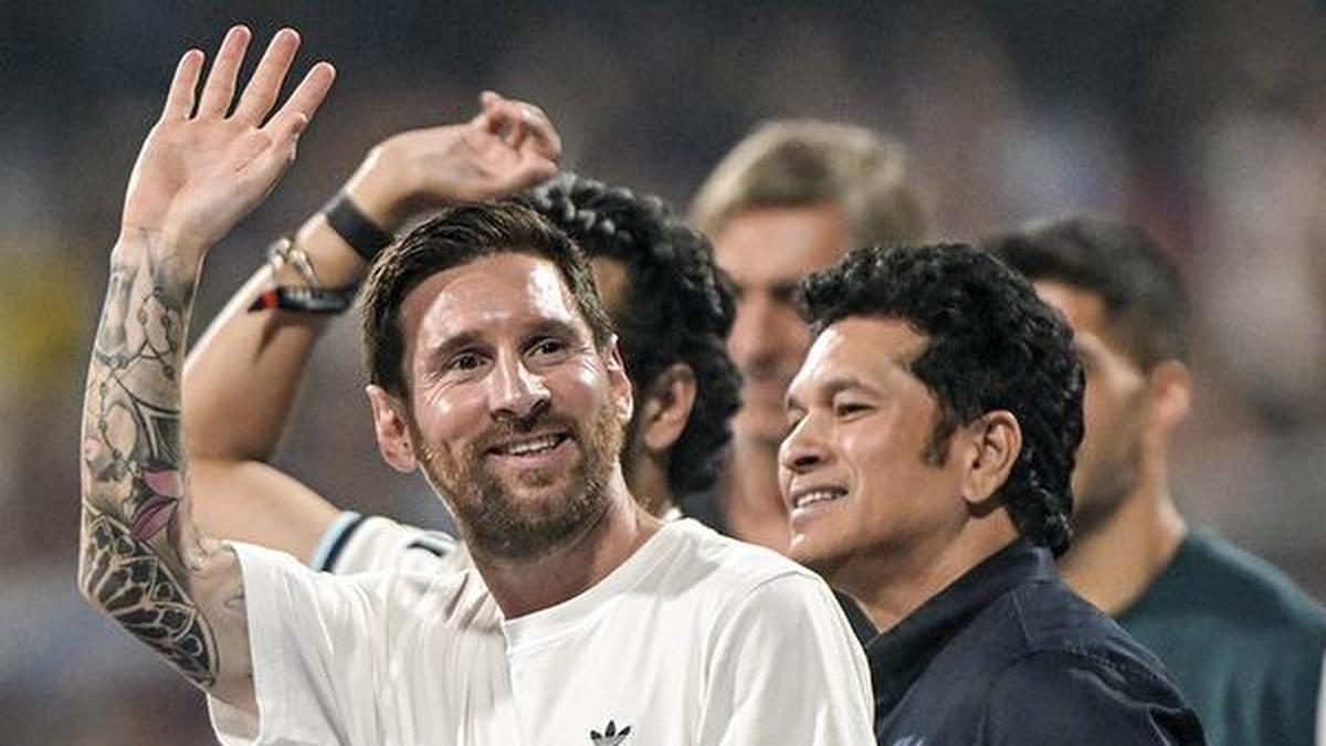 Lionel Messi em Nova Delhi – Reunião de Messi com o primeiro-ministro Narendra Modi durante a turnê GOAT Índia cancelada