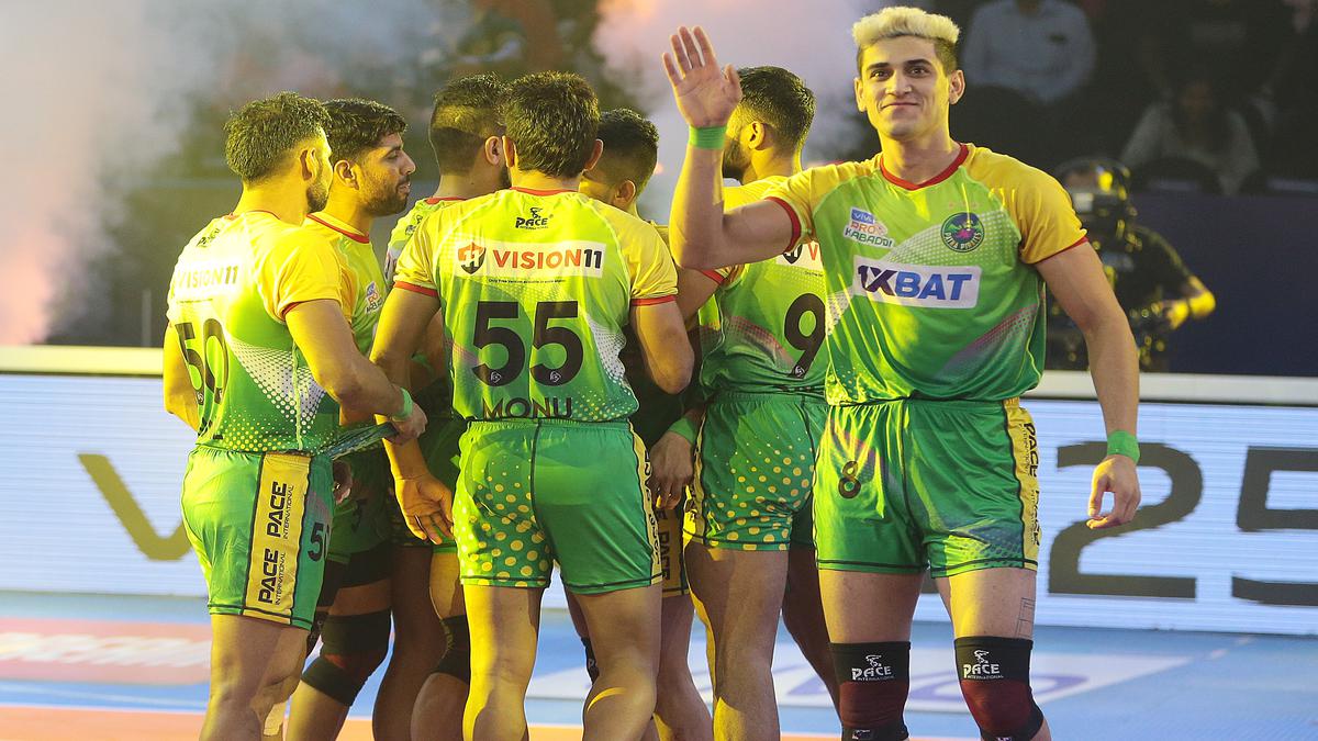 Pro Kabaddi 2022: Mohammadreza Shadloui Chiyaneh scores most tackle points, most super tackles in a game in PKL history