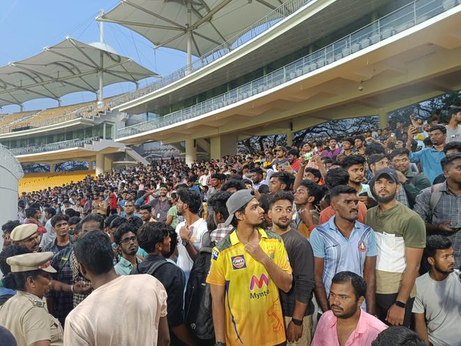 Fans throng one end of the allocated C-D-E stands awaiting MS Dhoni’s arrival with the bat.