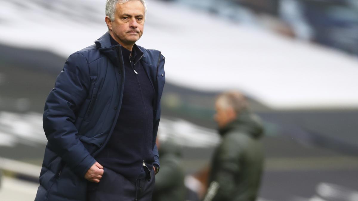 Napoli have already won Serie A, Roma’s Mourinho says before away tie
