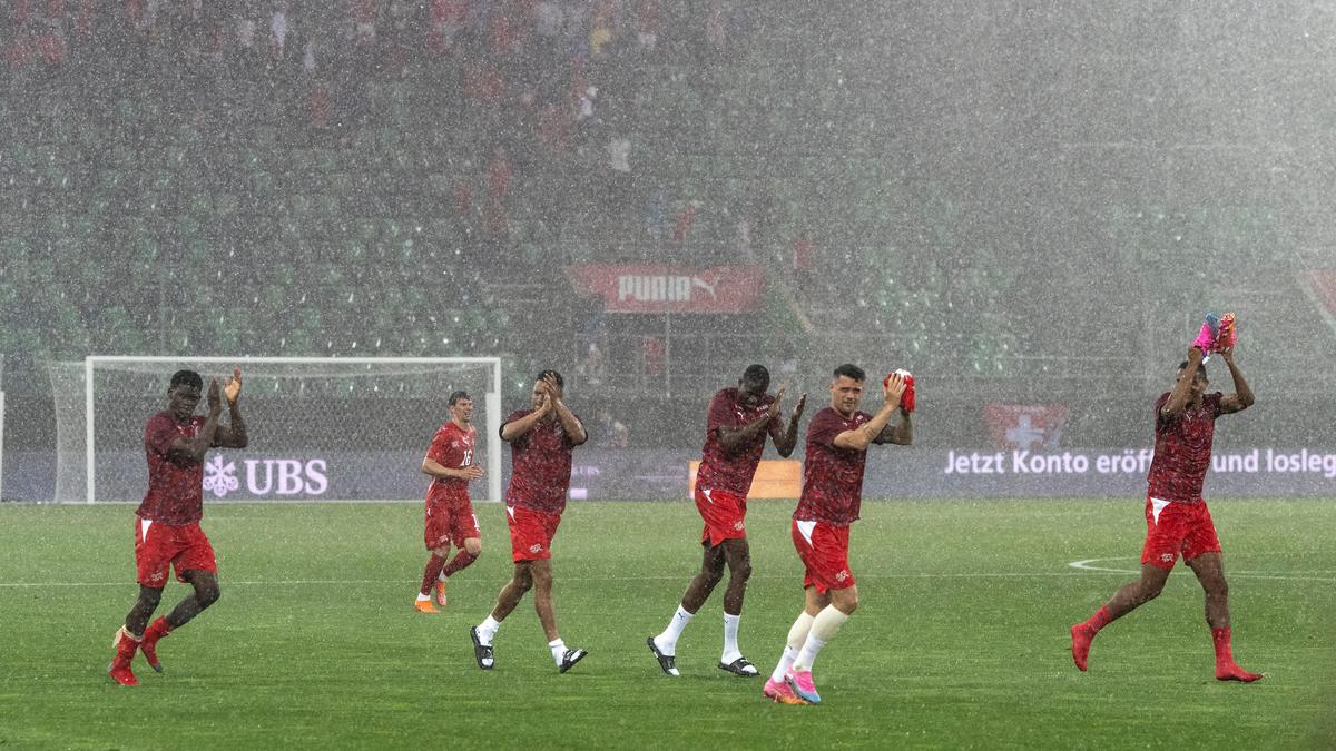 La Suisse a battu la Jordanie 4-1 lors d’un match de qualification pluvieux pour la Coupe du Monde de la FIFA 2026.