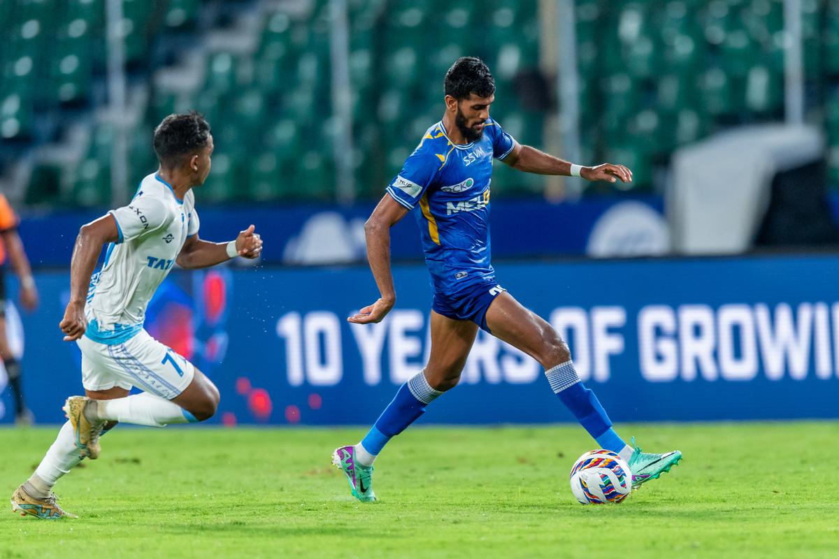 File Photo: Irfan Yadwad in action against Jamshedpur FC in the ISL. 