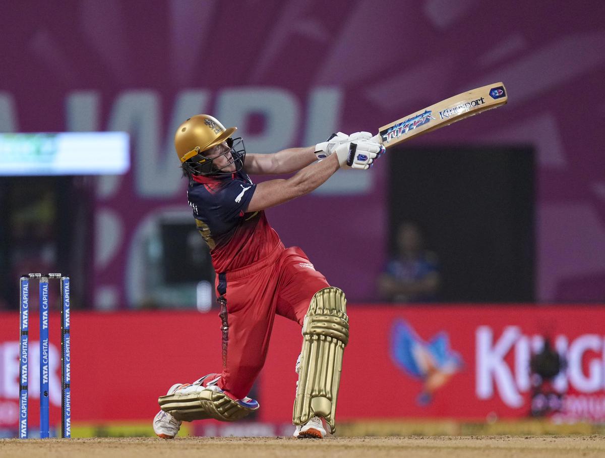 FILE PHOTO: Grace Harris scored a 28-ball half-century to give RCB a blazing start in the PowerPlay, in its chase of 144. 