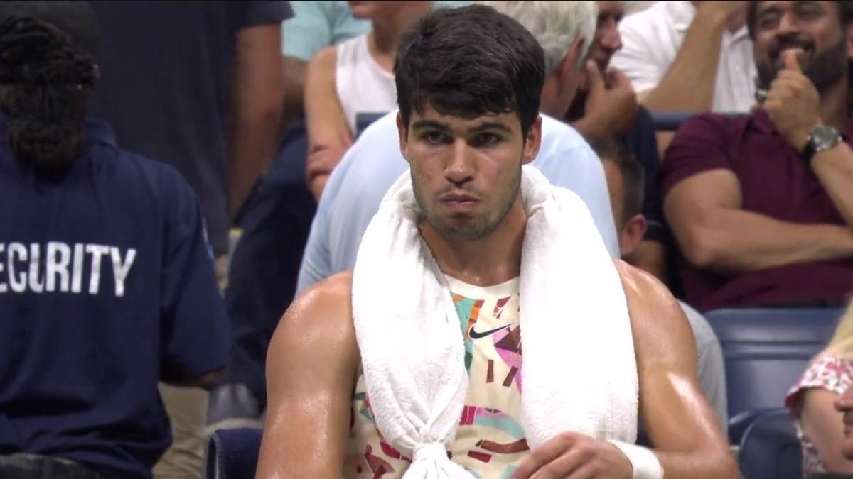 WATCH: Dhoni attends Alcaraz vs Zverev U.S. Open quarterfinal match