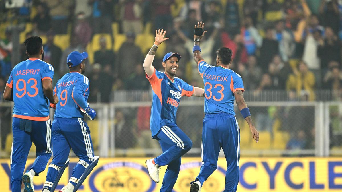 Sunil Gavaskar: Will take a really bad day at the office for this Indian team to be defeated