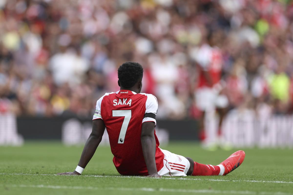 The midfielder hurt his shoulder during Arsenal’s 5-0 victory over Leeds last weekend.