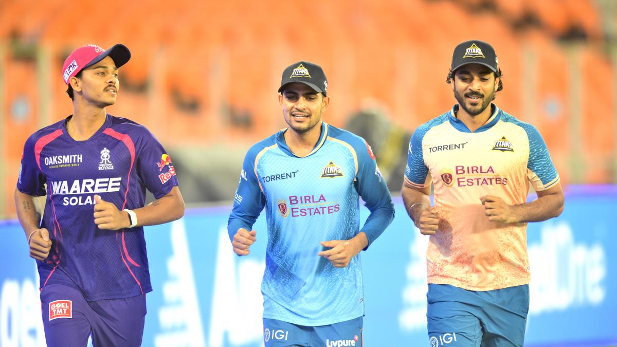 GT vs RR LIVE Score, IPL 2026: Gujarat Titans looks to open account as Rajasthan Royals eyes successive wins