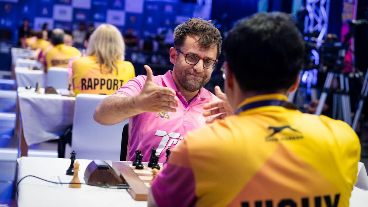 Chennai Grand Masters 2023: Erigaisi loses to Harikrishna, Gukesh plays  draw against Aronian in first round - Sportstar