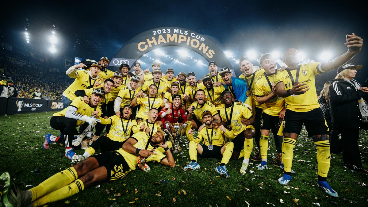 Columbus Crew Beats LAFC 2-1 To Win MLS Cup For Third Time - Sportstar