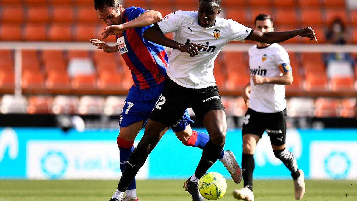 Eibar relegated from La Liga, Bacca hat-trick powers Villarreal over Sevilla