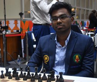 Praggnanandhaa heads into tiebreakers against Caruana after sturdy draw  with white in semifinal Game 2