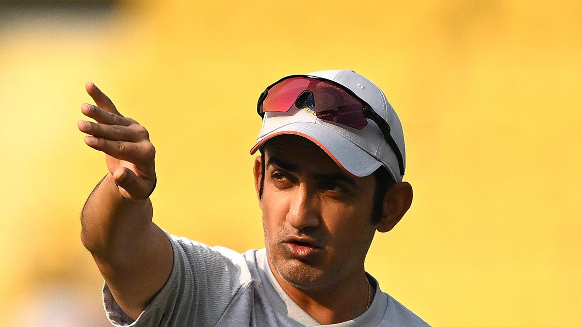 IND vs SA, 2nd Test: Fans boo Gambhir after 408-run hammering; Kotak, Siraj step in to douse fire