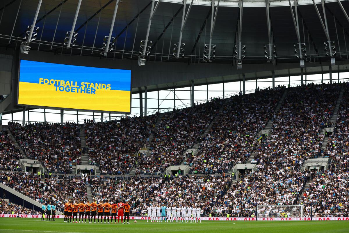 Shakhtar agree to play Champions League games in Hamburg's stadium