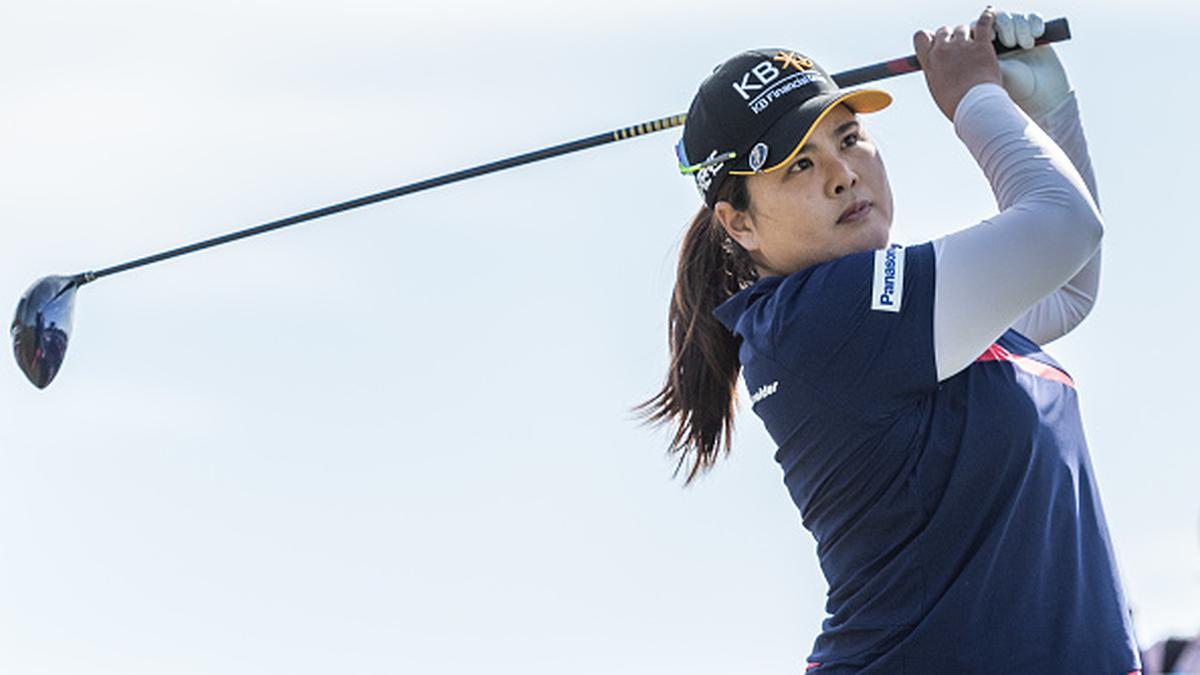 Inbee Park takes 5-shot lead in bid for elusive Kia win