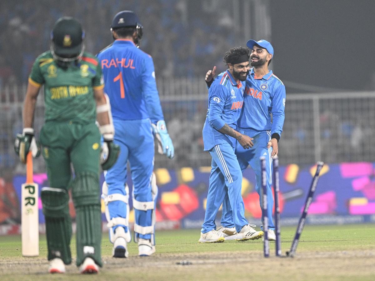 India’s Ravindra Jadeja and Virat Kohli celebrates the wicket of South Africa’s Keshav Maharaj.