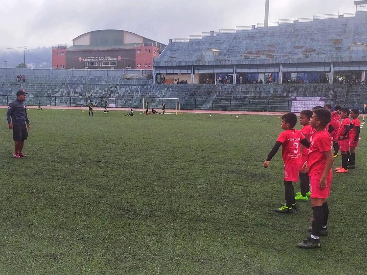 Aizawl under-11 team training under coach Chhakchhuak Lallawmzuala