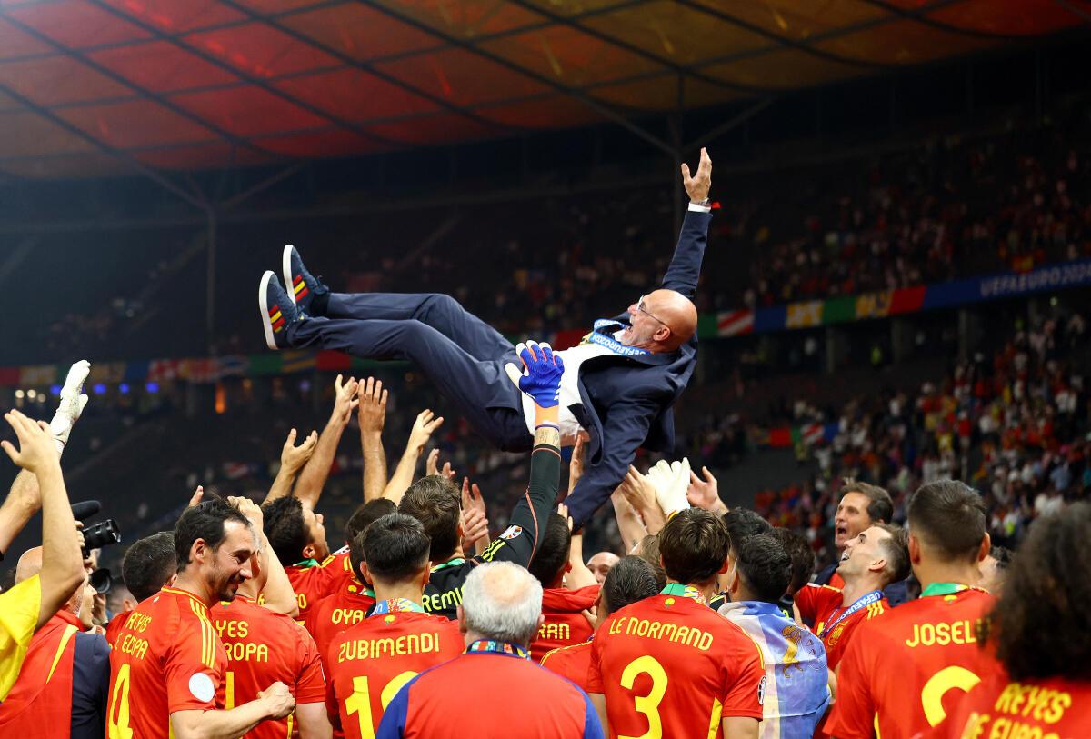 Marquez highlighted Spain’s recent European Championship success under Luis de la Fuente, who progressed through the system with the U-17 and U-21 teams.