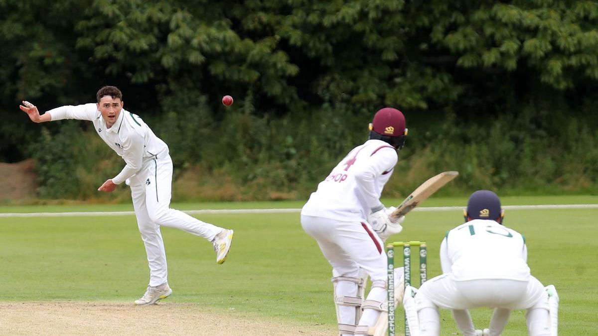 ZIM vs IRE: Matthew Humphreys bowls Ireland to 63-run win vs Zimbabwe