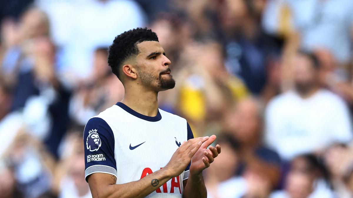 Premier League 2024-25: Solanke scores as Tottenham beat Brentford