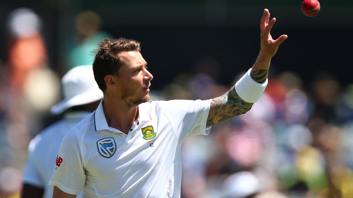 Dale Steyn has best strike-rate among bowlers with more than 400 Test wickets