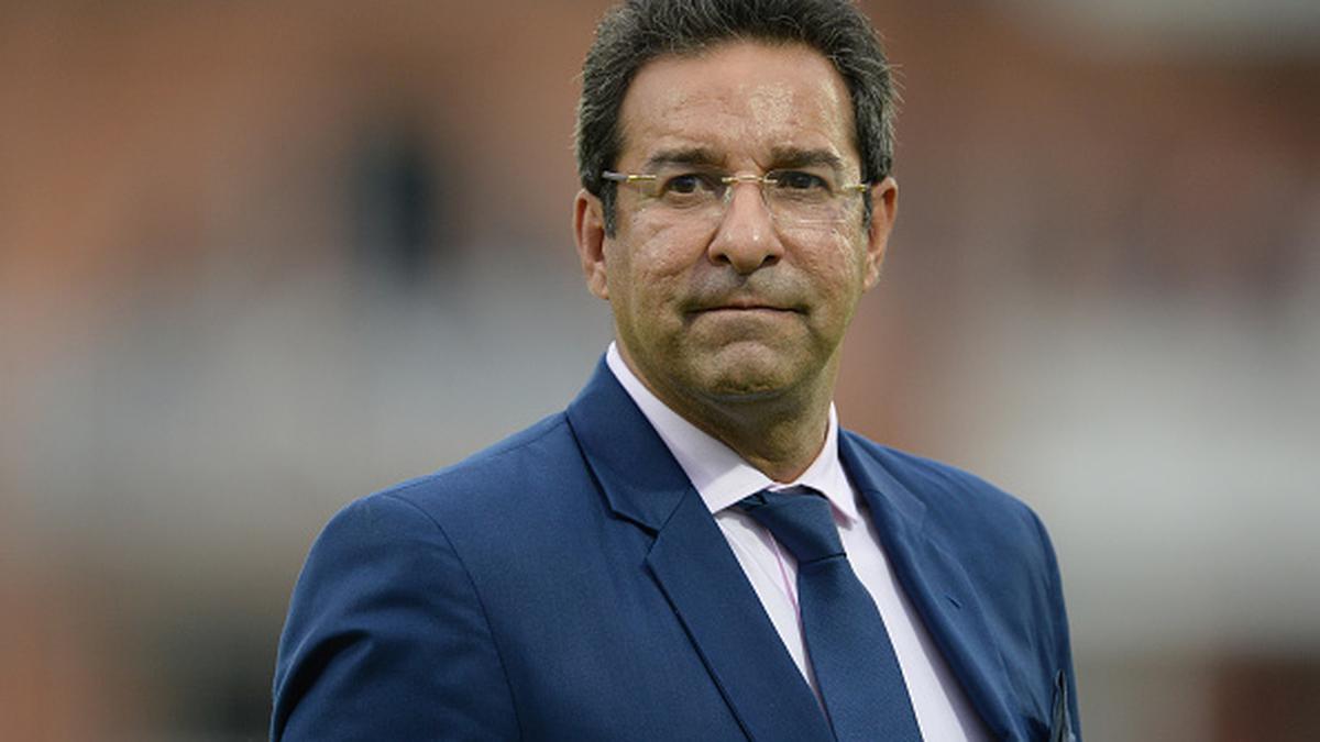 Wasim Akram feelss saliva ban will make bowlers 'robots'