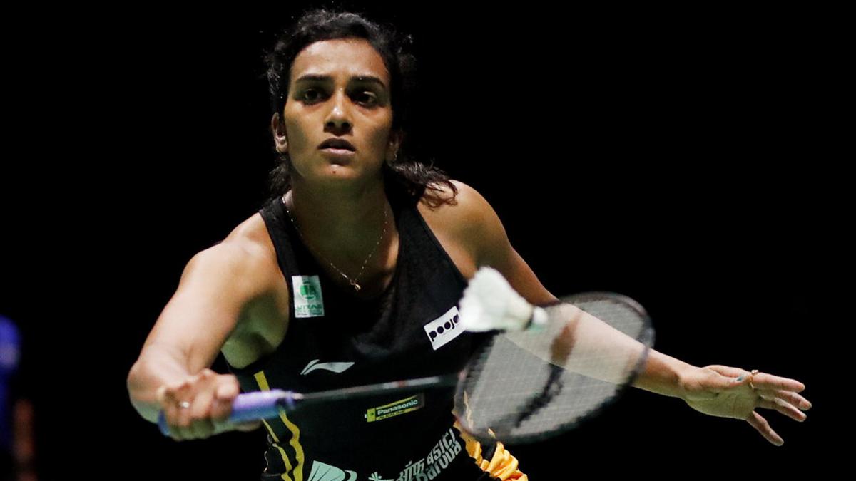 Badminton World Championships: Sindhu, Saina, Srikanth enter round of 16