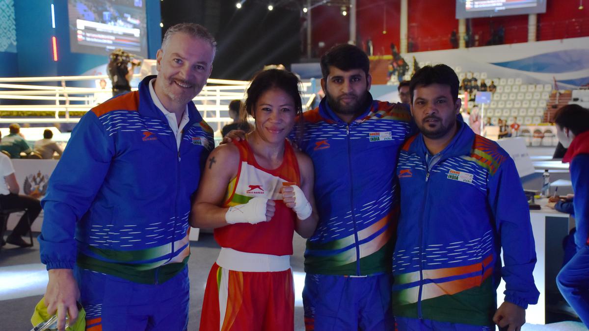 Mary Kom enters quarterfinals of World Championships