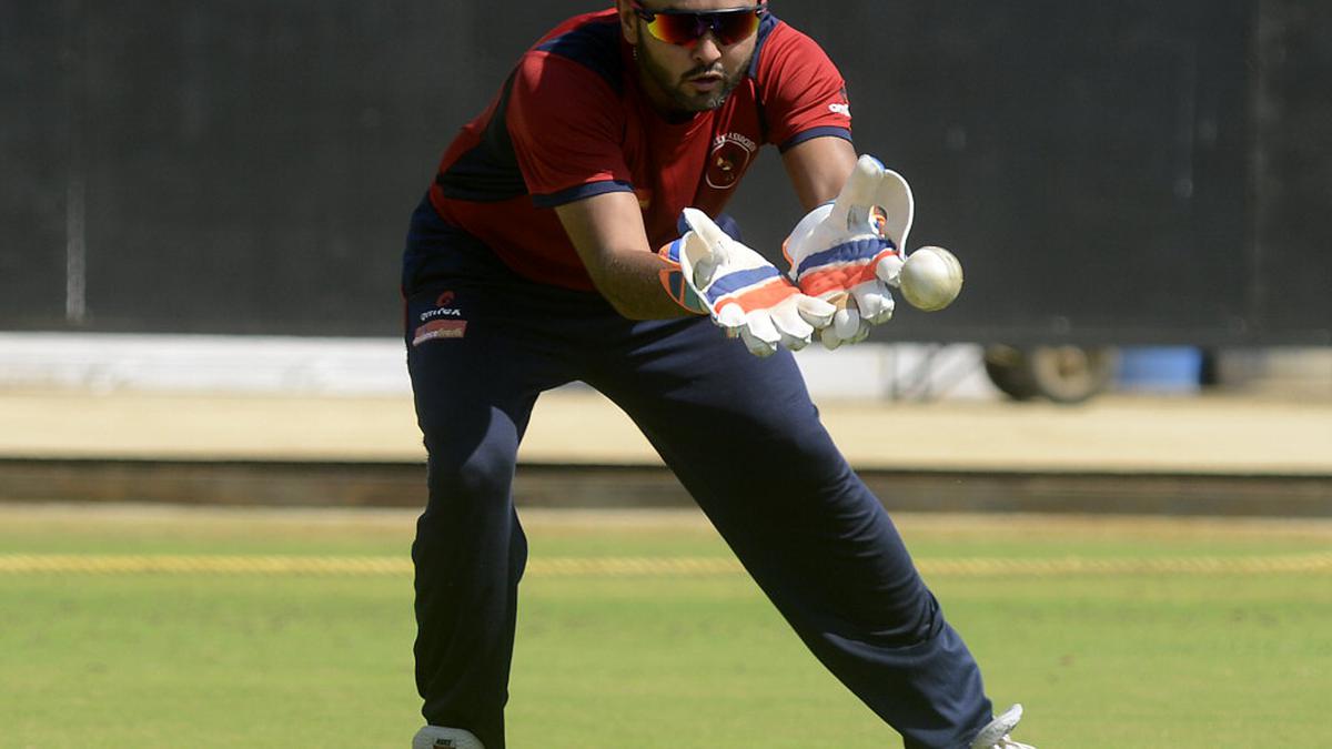 Parthiv Patel 'can't stay away' from cricket