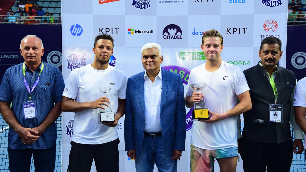 James Duckworth wins Pune Challenger