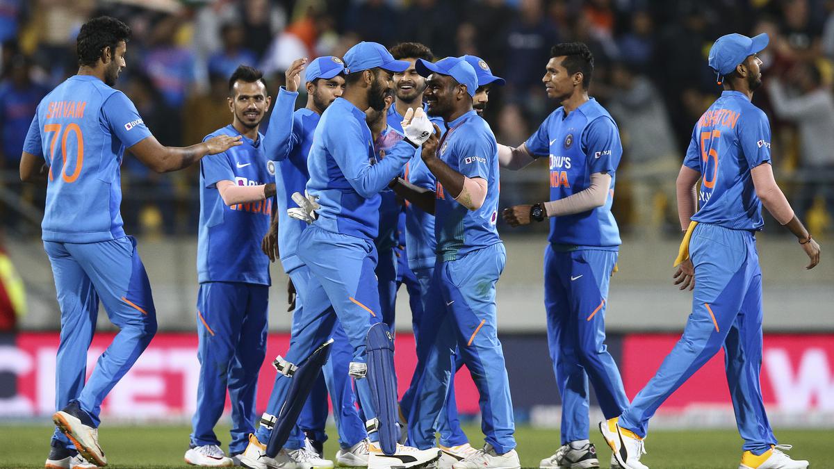 Thakur, Rahul help India seal Super Over thriller in Wellington