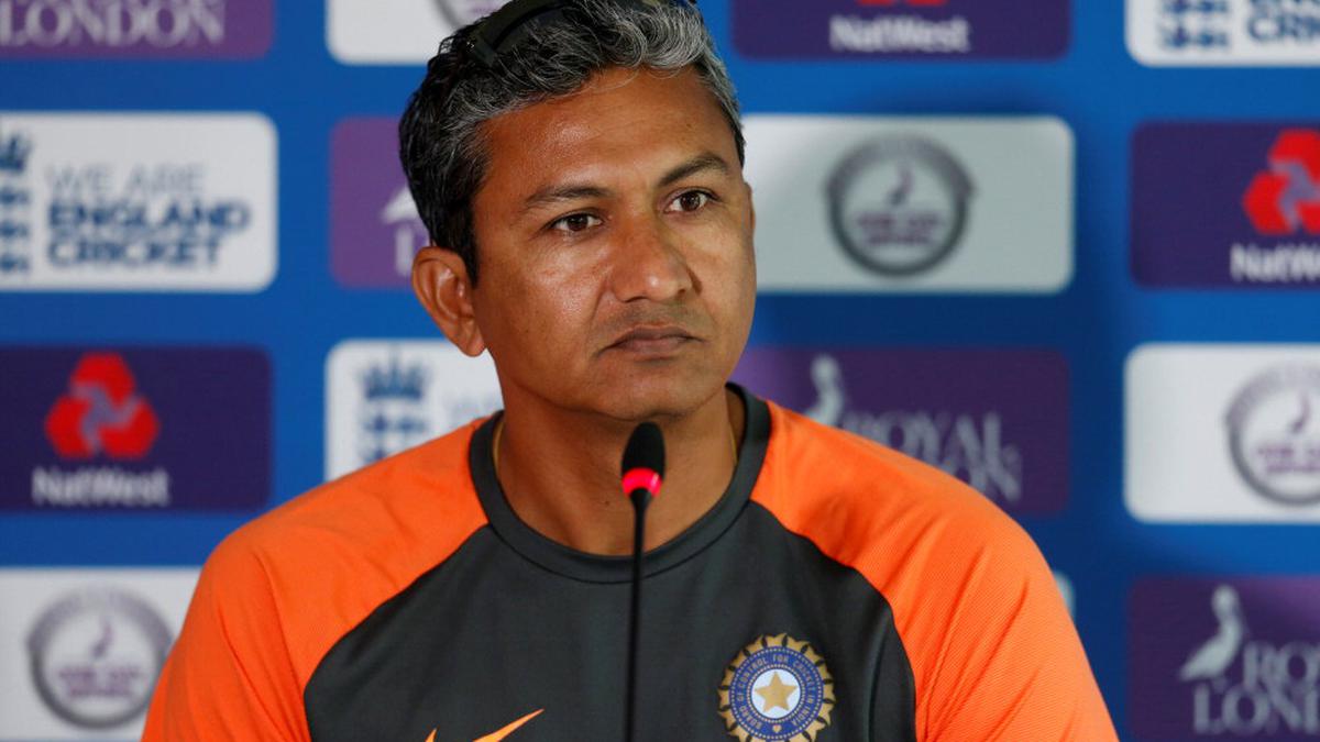 Sanjay Bangar not taking up BCB coaching offer