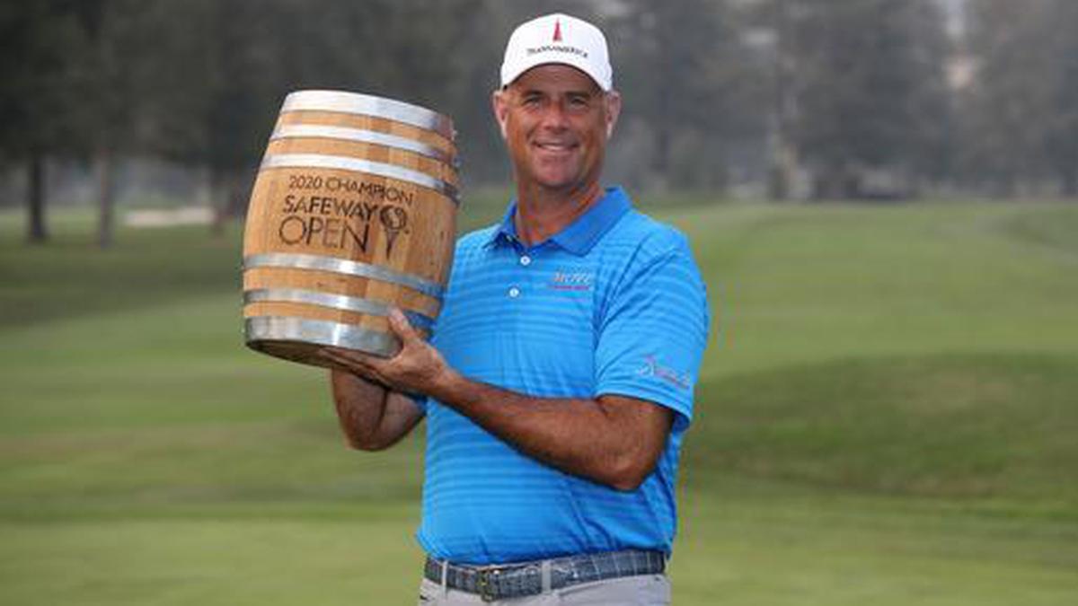 Stewart Cink rallies to win Safeway Open