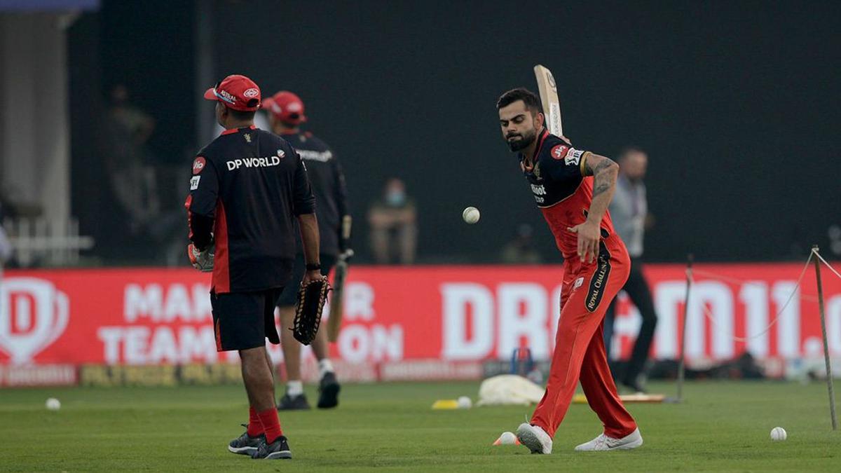 IPL 2021: Kohli reaches Chennai to join RCB squad, to be in quarantine for seven days