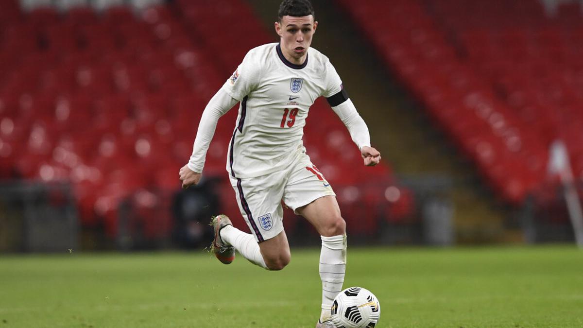 Foden enjoys England redemption after double against Iceland