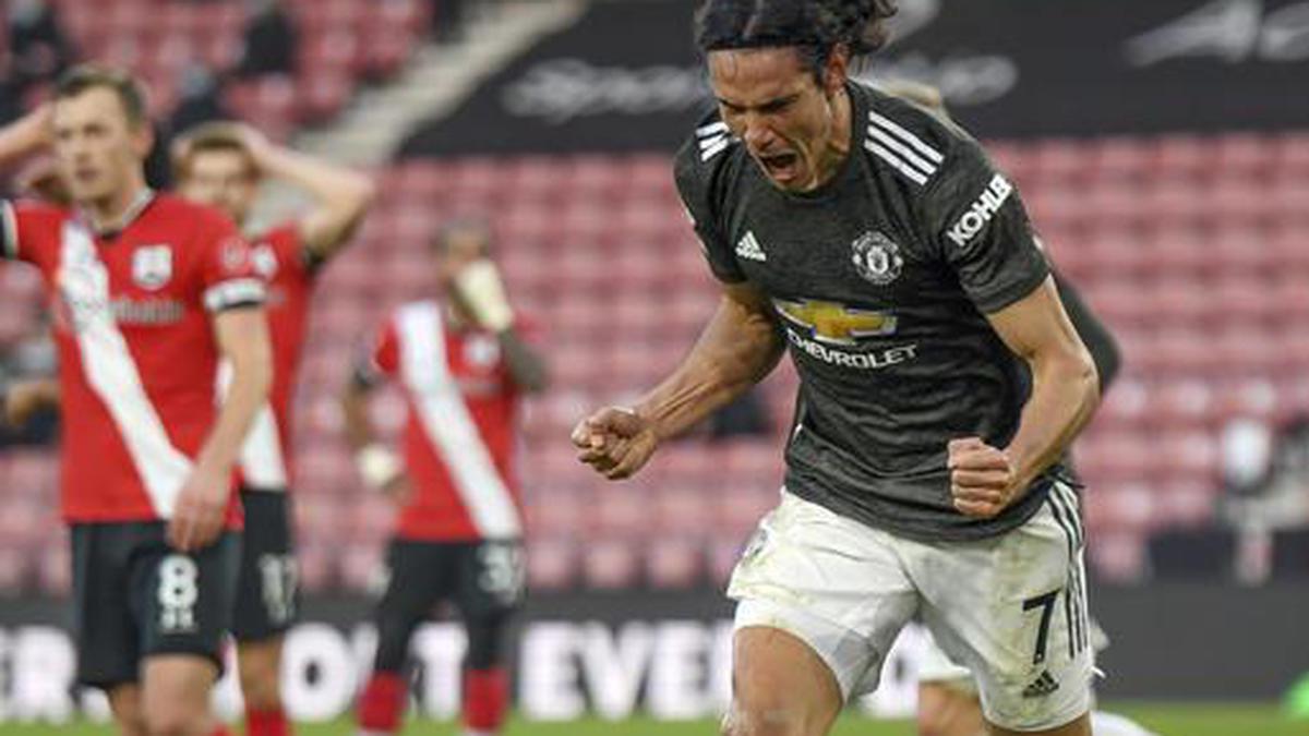 Clever Cavani offering Man United different options in attack