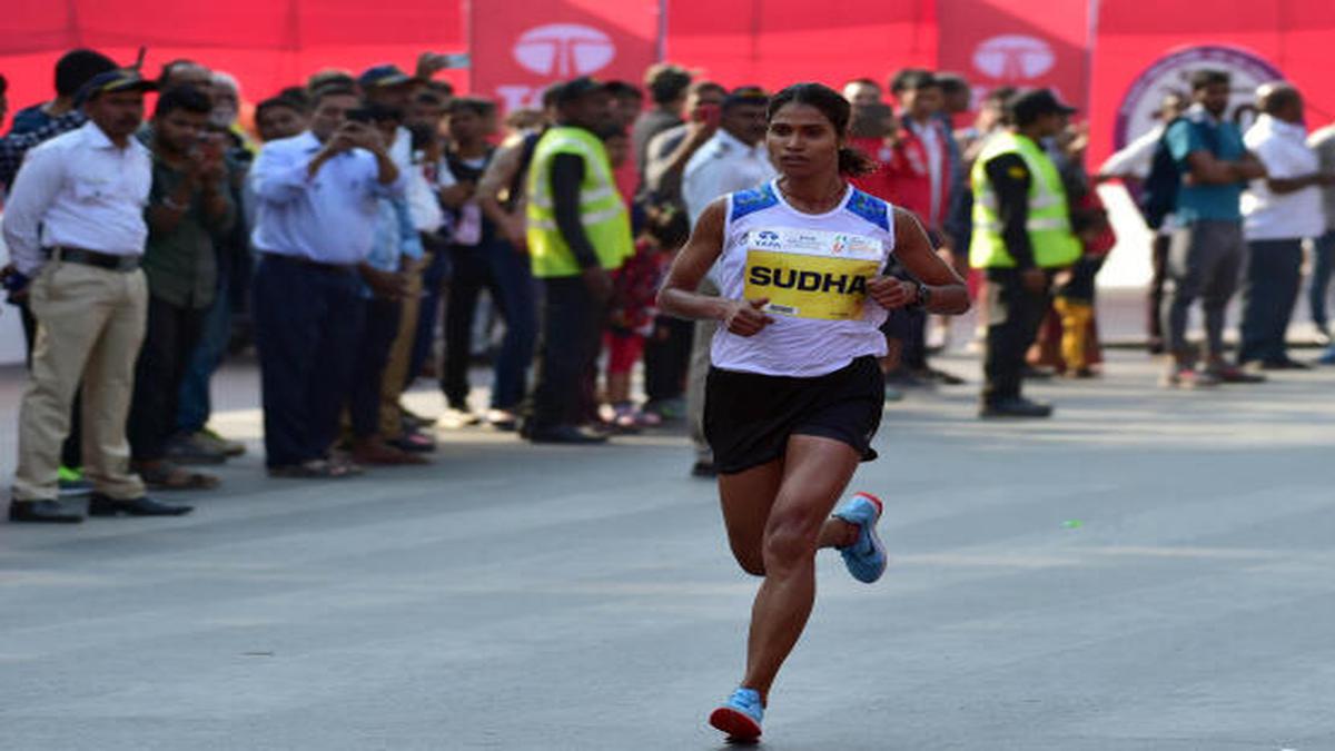 Srinu Bugatha, Sudha Singh aim to attain Olympic qualifying mark in New Delhi Marathon