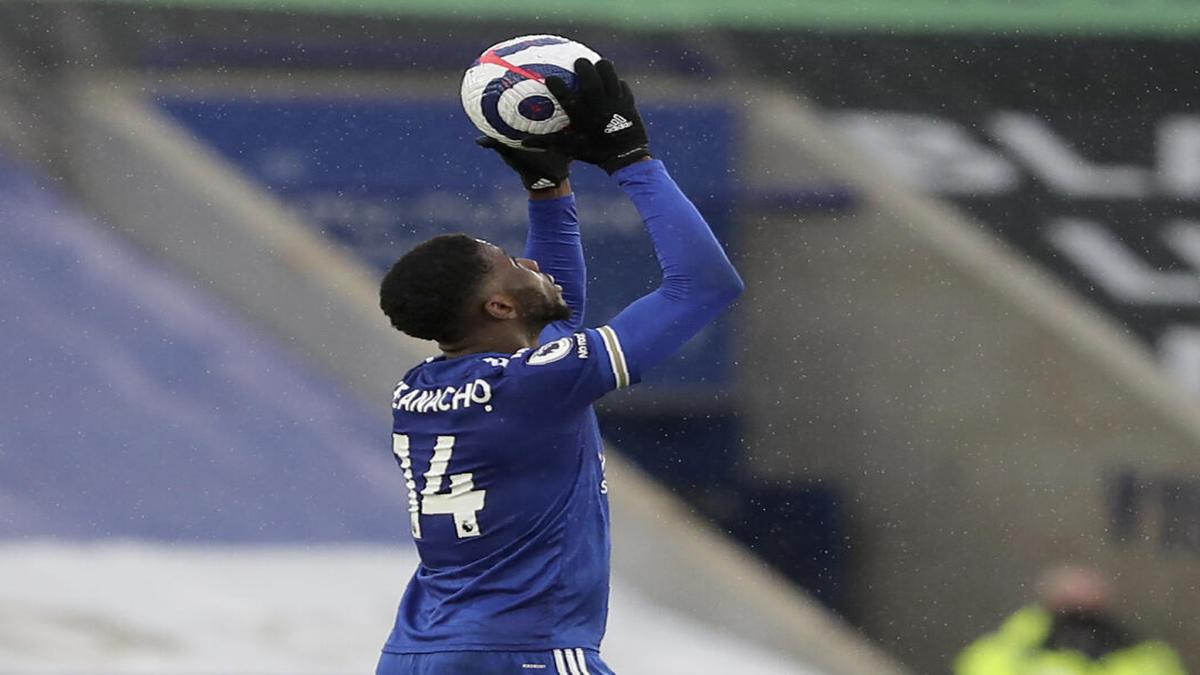 Iheanacho hat-trick as Leicester crush Sheffield United