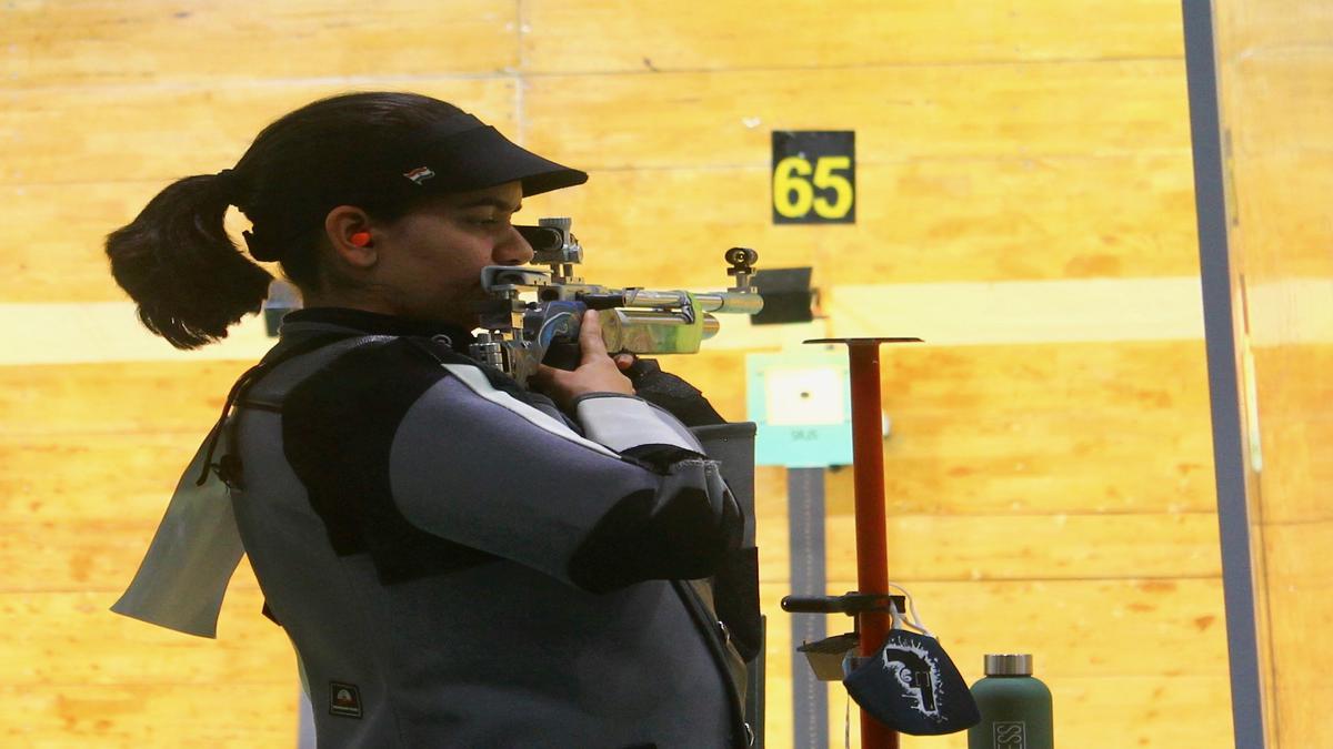 Moudgil, Panwar make 10m air rifle finals cut at the ISSF World Cup