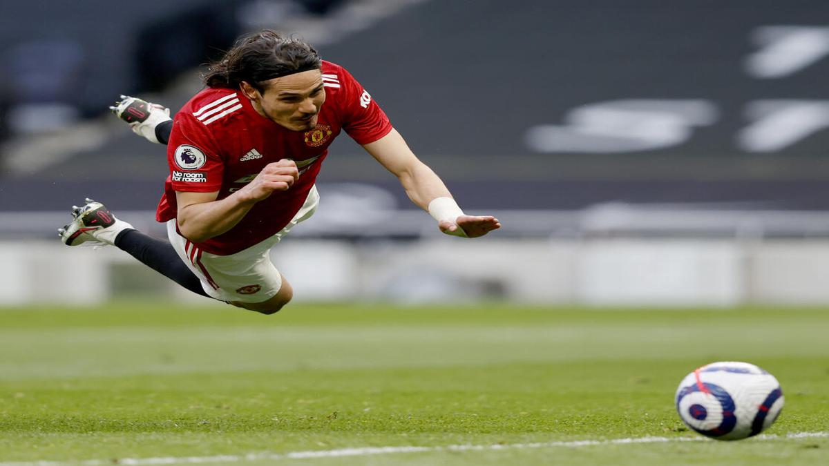 Cavani and Greenwood seal Man Utd comeback win at Tottenham