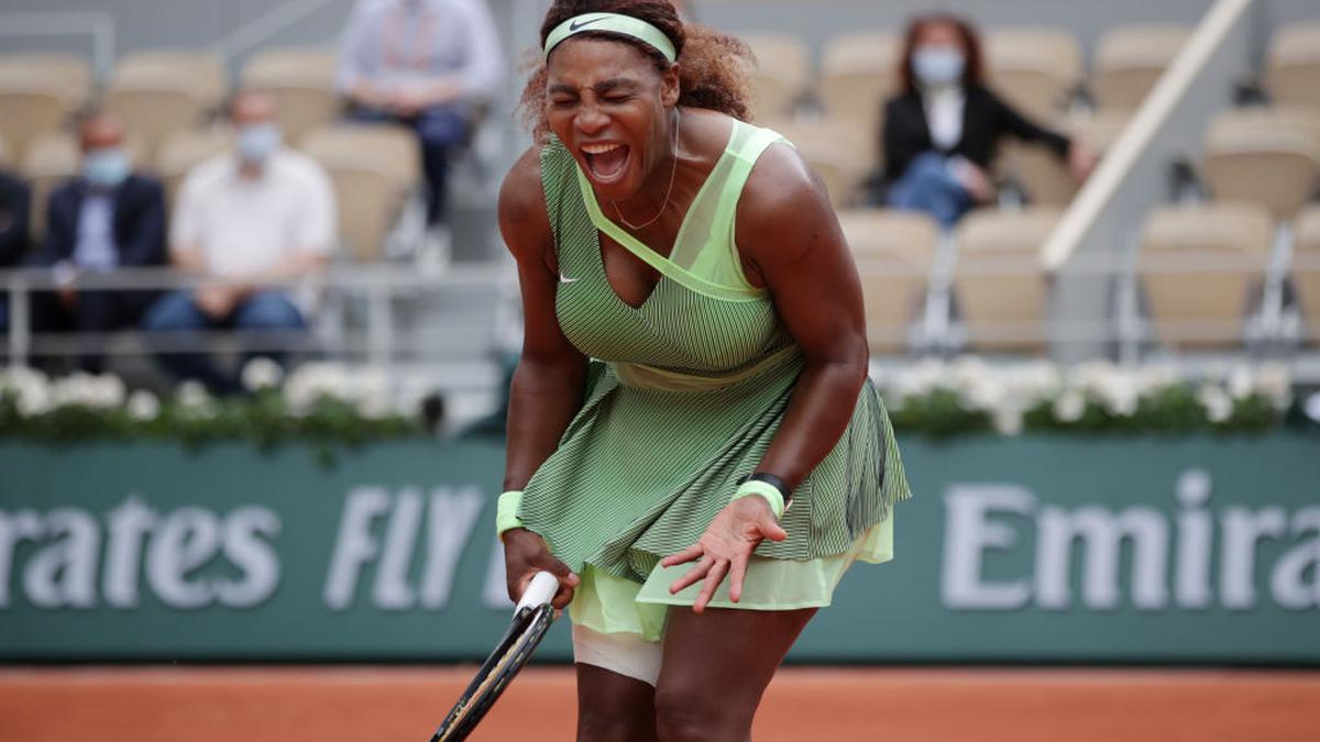 French Open: Serena Williams urges herself to erase deficit at Roland Garros