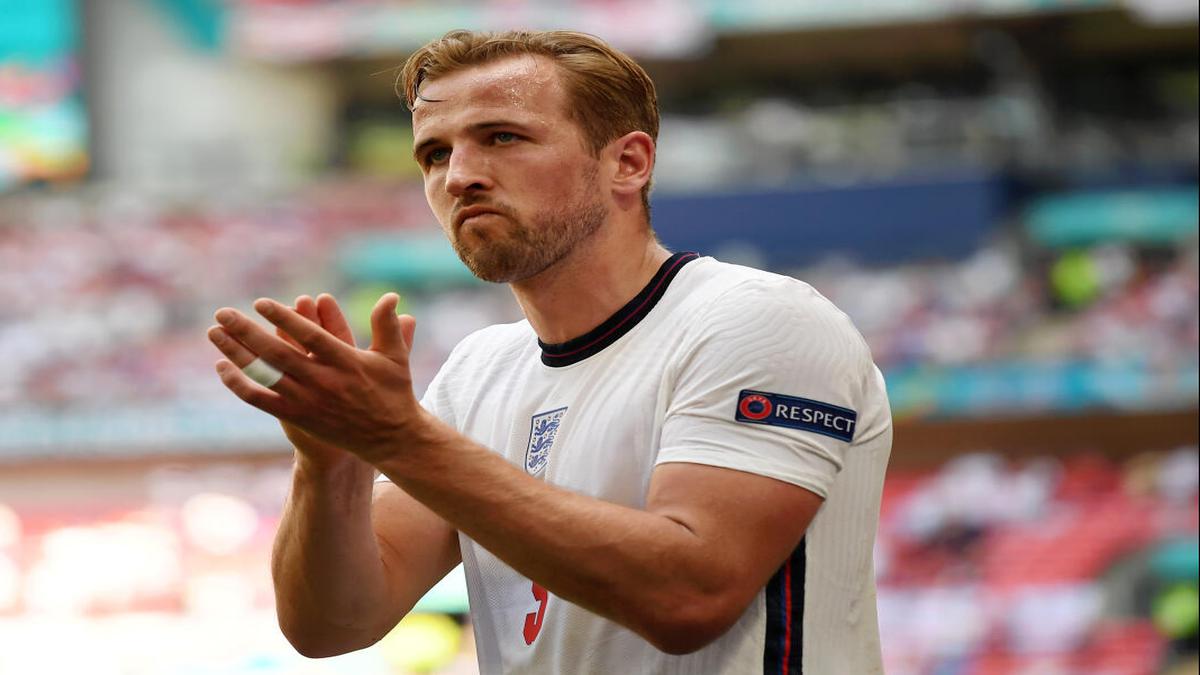 Euro 2020: Harry Kane impressed as England's new generation cope with pressure