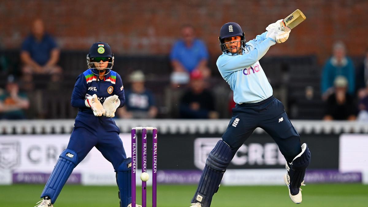 IND W vs ENG W: Dunkley 73, Cross five-for power England to series win